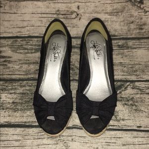 Life Strides Rhonda Peeptoe Wedge